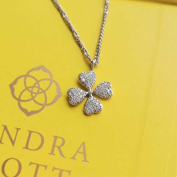 Kendra Scott Jewelry - Kendra Scott Clover Silver White Crystal Short Necklace New